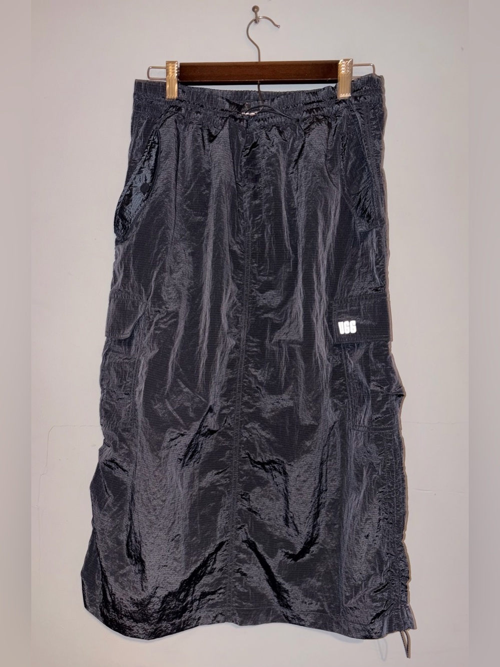 UGG Brynley Cargo Skirt sz L Like New